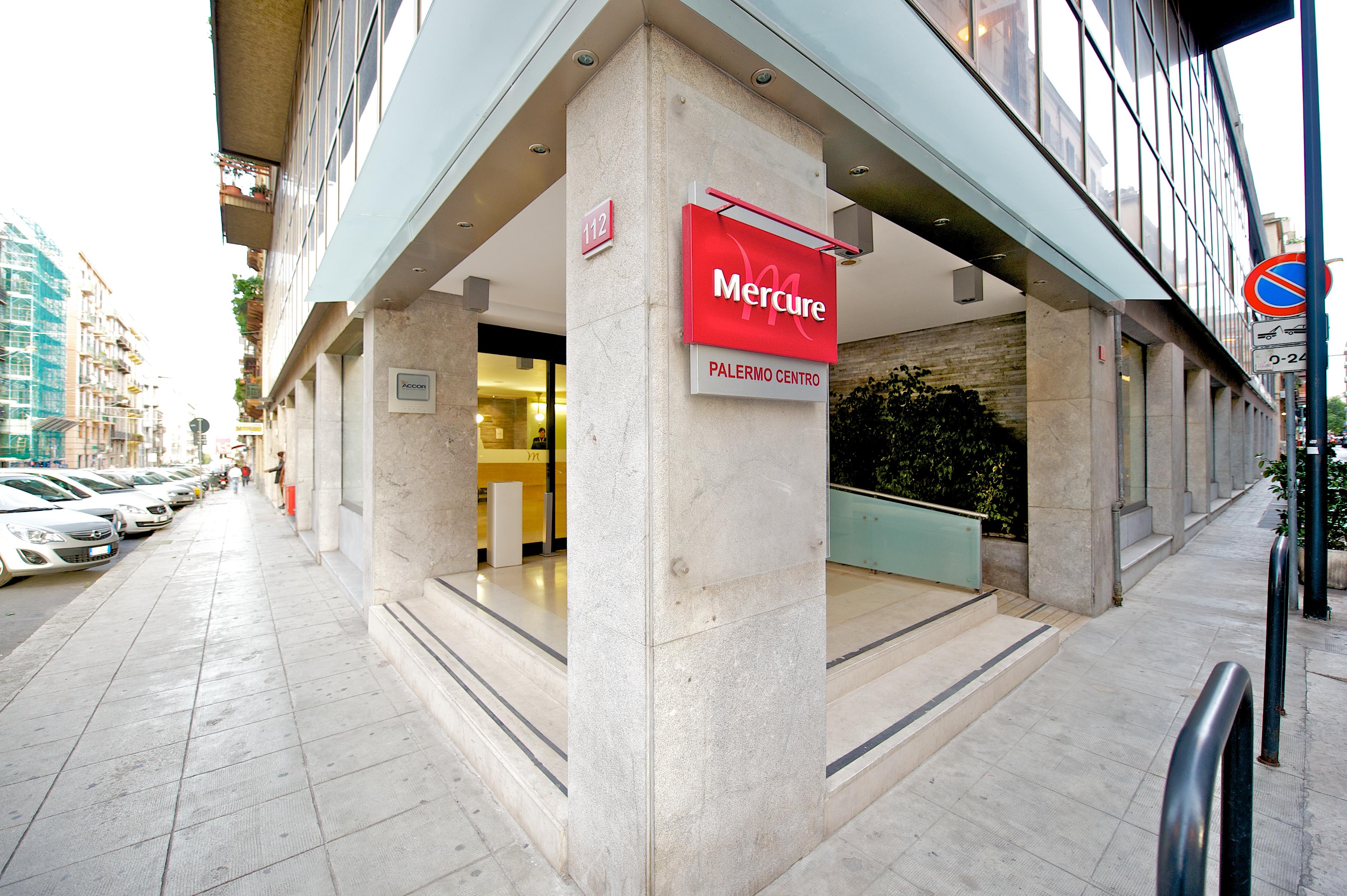 Mercure Palermo Centro Exteriör bild